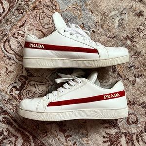 PRADA Womens sneaker size 37 1/2